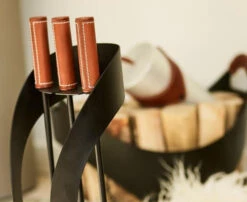 Buteo Floor Stand- Black With Brown Leather Handles