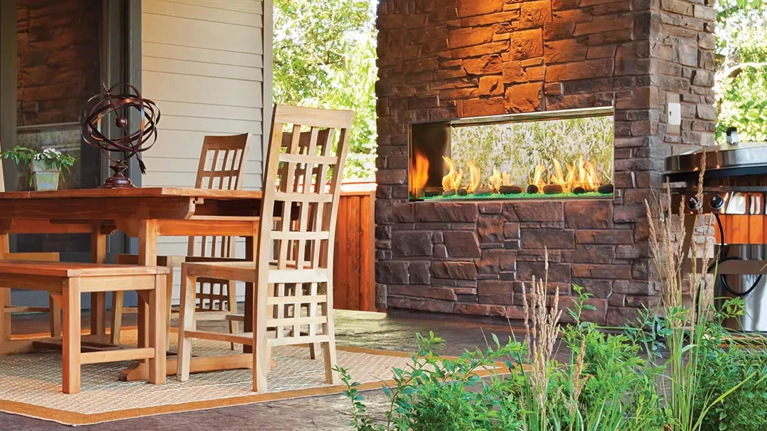 MAJESTIC Lanai Outdoor See-Through Gas Fireplace 4 MAJESTIC Lanai Outdoor See-Through Gas Fireplace - Image 2