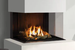 U30 Urbana Bay Gas Fireplace