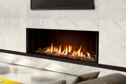 U70 Tall Urbana Linear Gas Fireplace